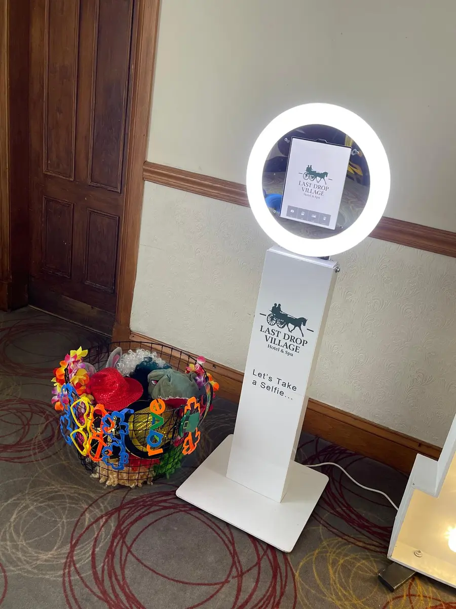 phone photo boot last drop village